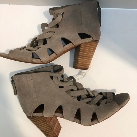 Zodiac Sandals Women's Size 8 Grey Suede Cut-Outs Back-Zip Block Heel NWOT - Picture 4 of 13